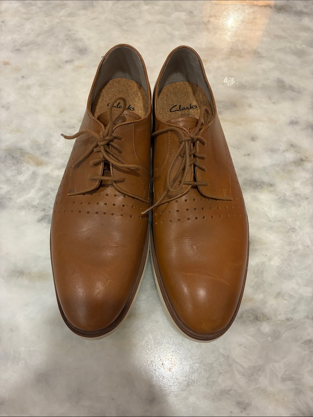 Clarks Men's Tulik Edge Cognac Brown Leather Derby Oxfords